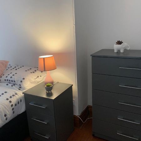 Mcf Short Stay Accommodation - Handsworth Бирмингам Екстериор снимка