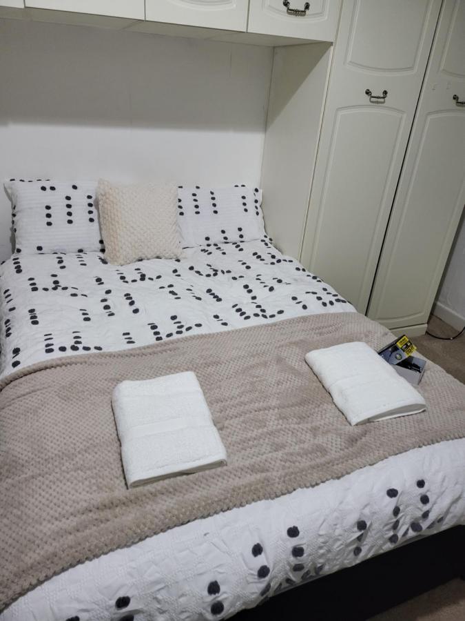 Mcf Short Stay Accommodation - Handsworth Бирмингам Екстериор снимка