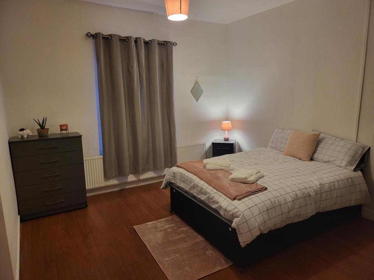 Mcf Short Stay Accommodation - Handsworth Бирмингам Екстериор снимка