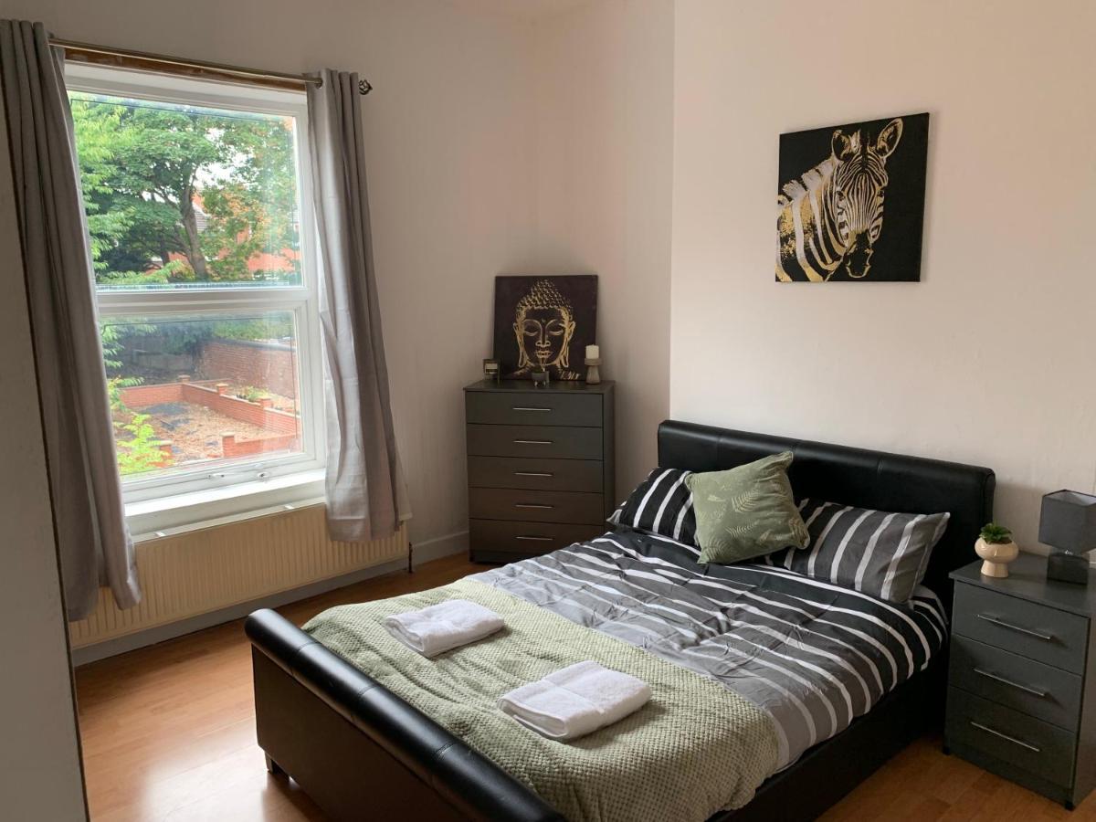 Mcf Short Stay Accommodation - Handsworth Бирмингам Екстериор снимка