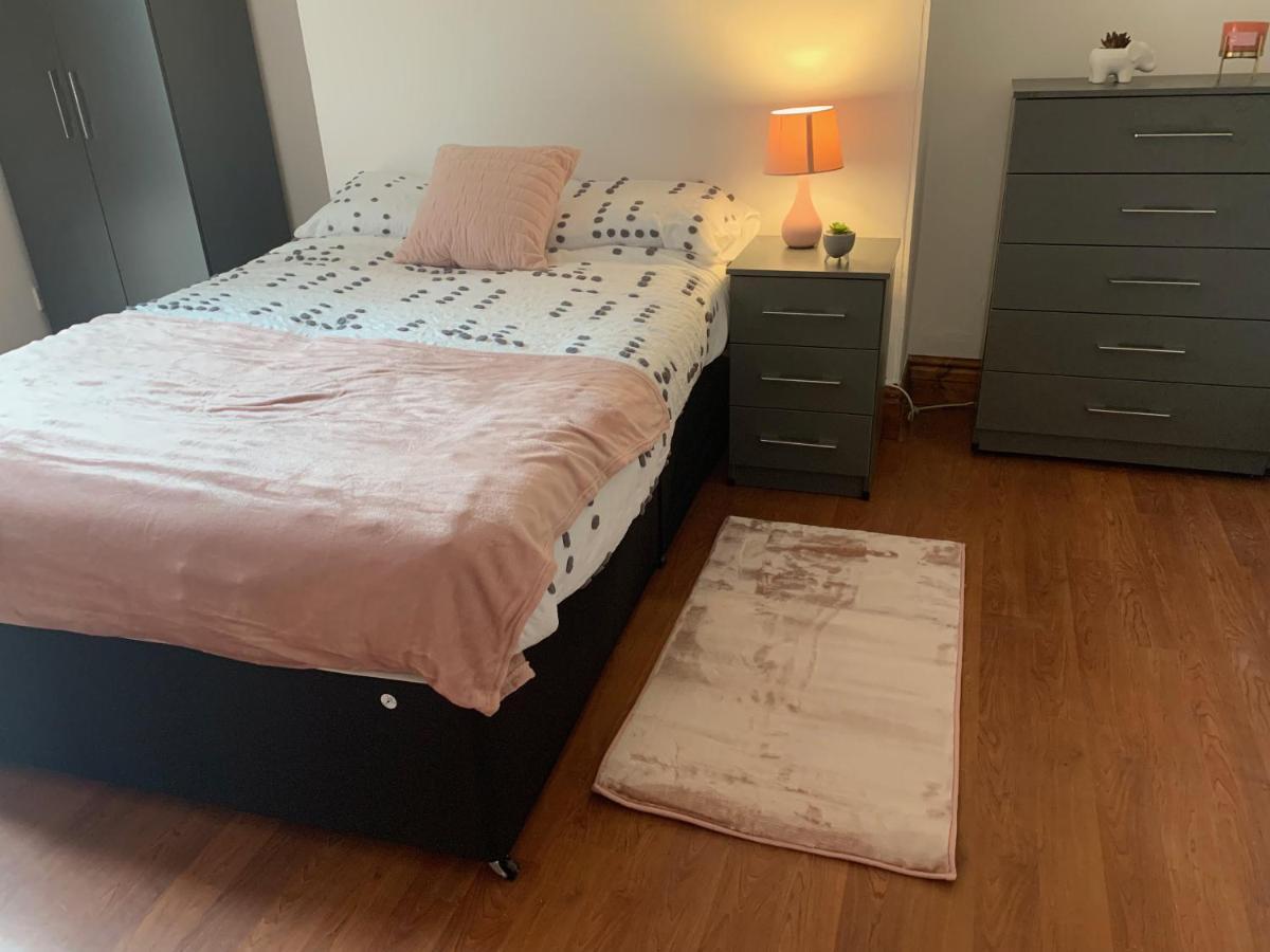 Mcf Short Stay Accommodation - Handsworth Бирмингам Екстериор снимка
