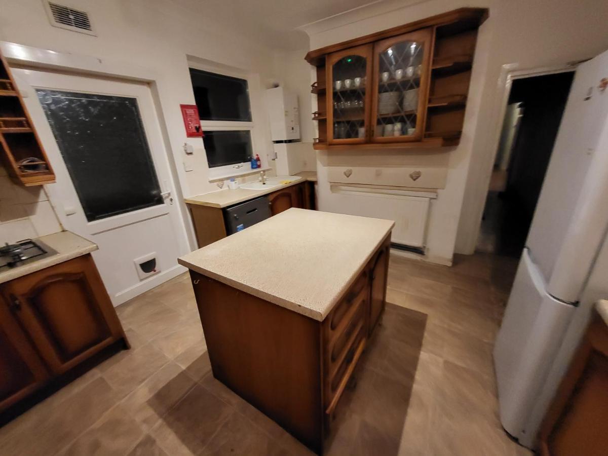 Mcf Short Stay Accommodation - Handsworth Бирмингам Екстериор снимка